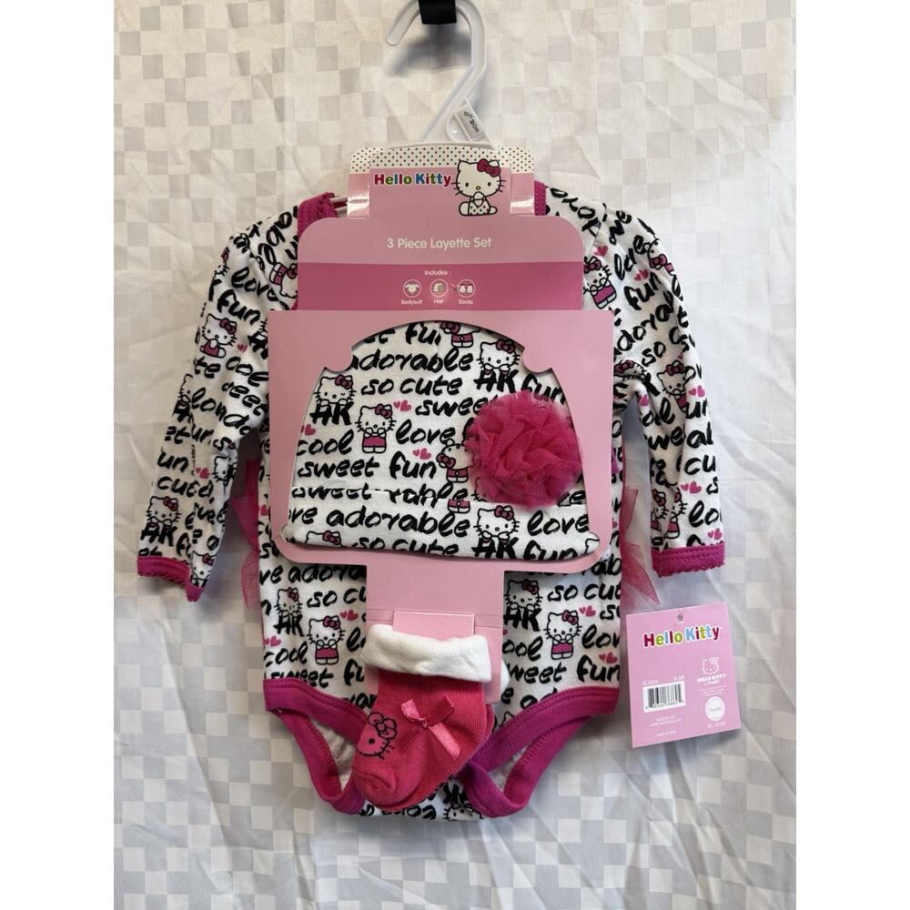 Hello Kitty 3 Piece Set Baby Girl One Piece 0-3 Months Hat And Glove Included
